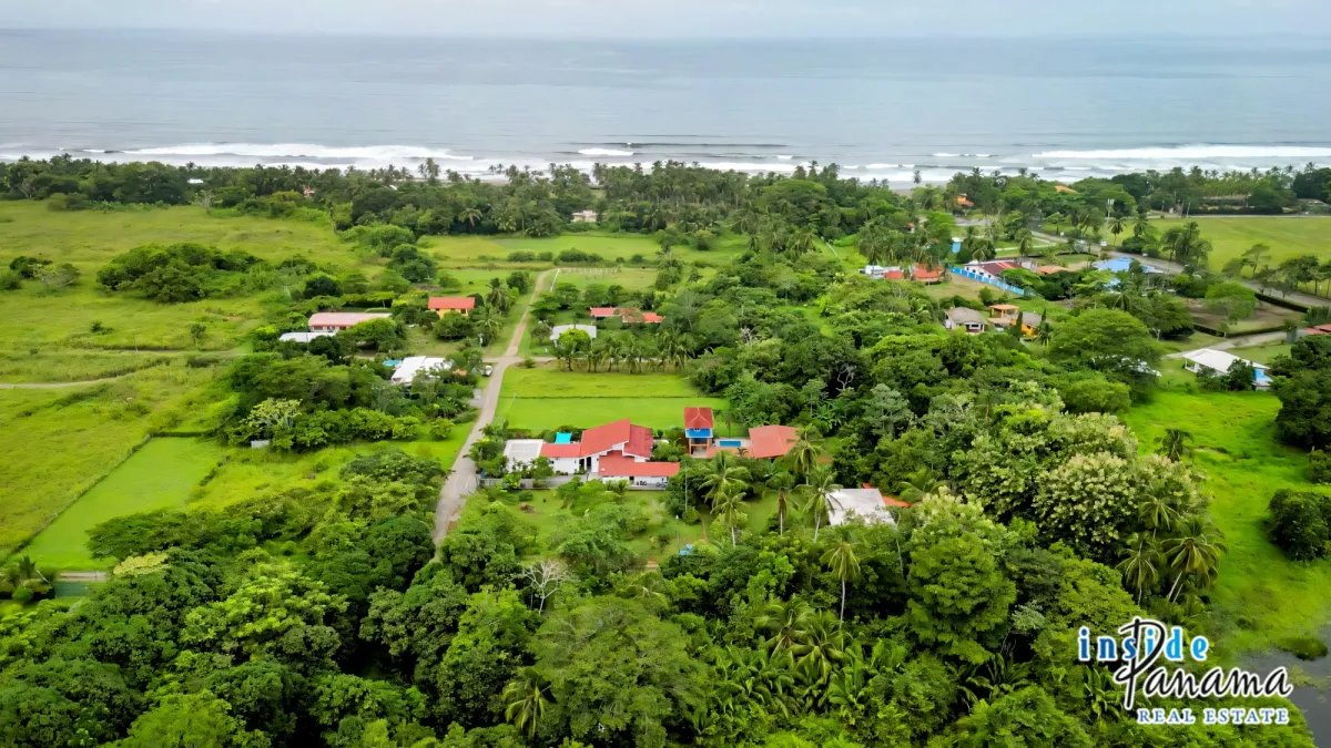 Terreno à Venda em Las Lajas