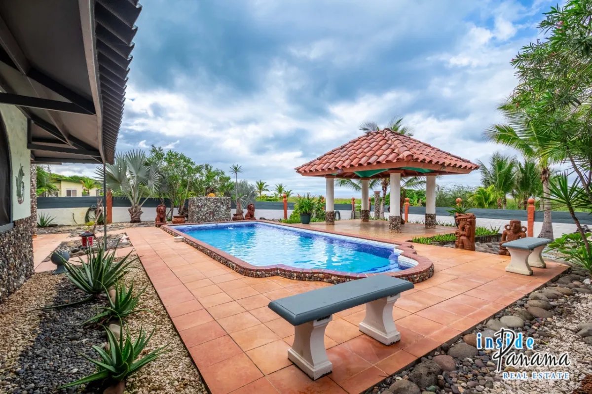Casa à Venda em Playa Barqueta
