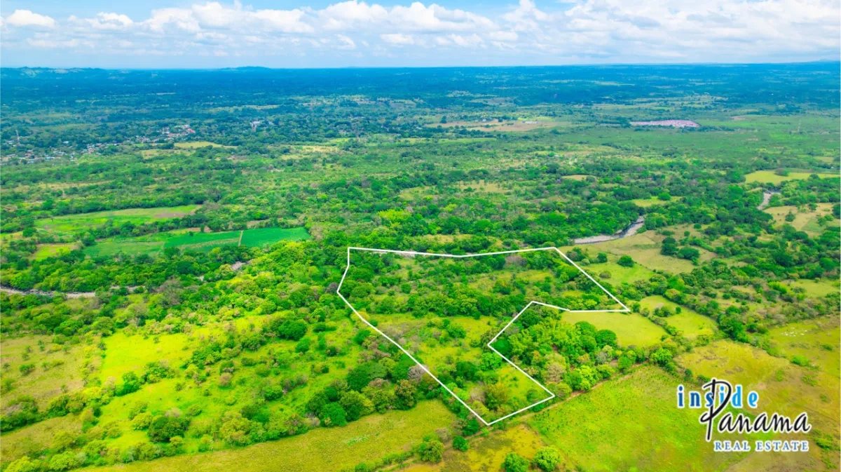 Terreno à Venda em Boquete