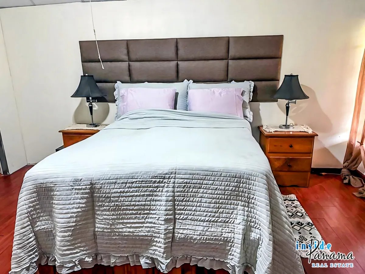 Casa à Venda em Bugaba