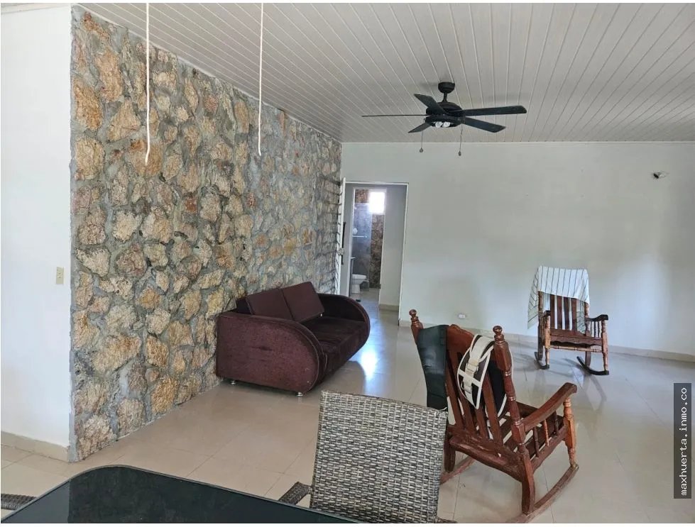 BEACH HOUSE IN GATED RESIDENTIAL COMMUNITY WITH SOCIAL AREAS