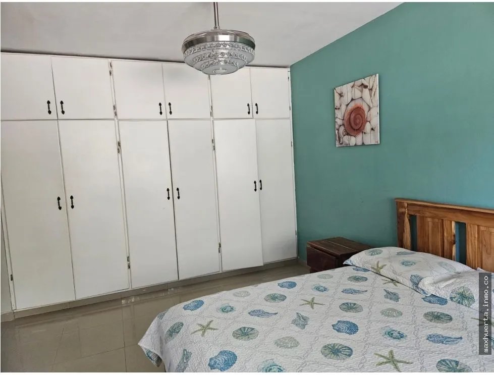 BEACH HOUSE IN GATED RESIDENTIAL COMMUNITY WITH SOCIAL AREAS