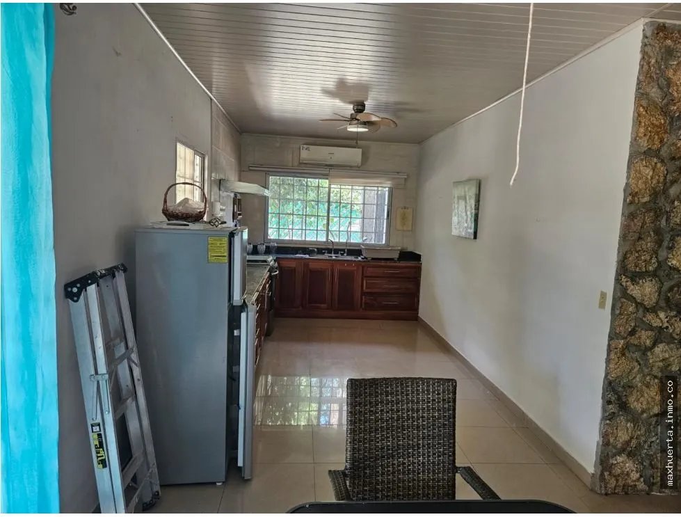 BEACH HOUSE IN GATED RESIDENTIAL COMMUNITY WITH SOCIAL AREAS
