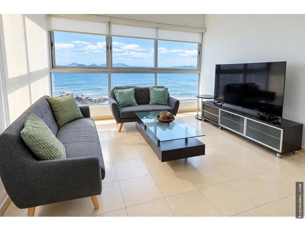 Furnished Apartment for Rent on Avenida Balboa | Grandbay Tower