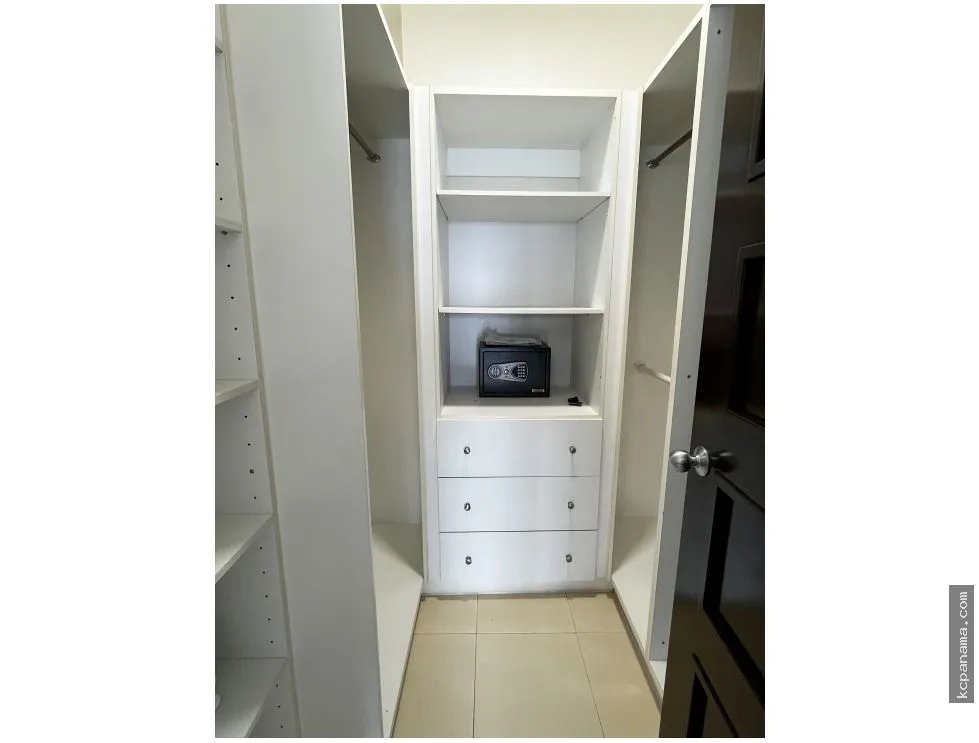 Apartamento para Alugar em Avenida Balboa