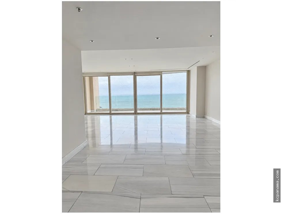 Apartment for Rent in Punta Paitilla | The Towers, 329 m²
