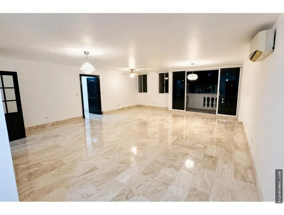 Apartamento à Venda em Obarrio