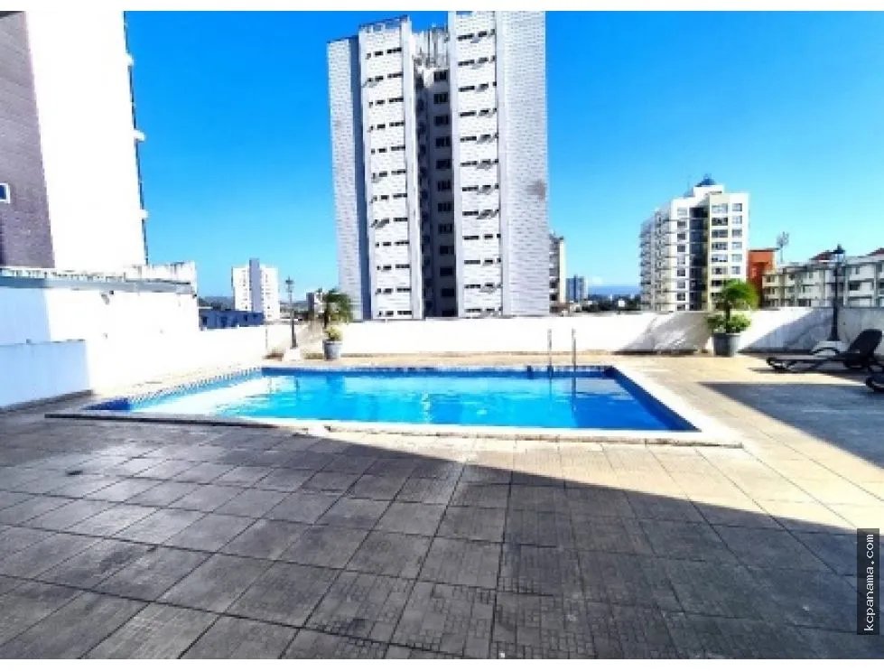 Apartamento à Venda em Parque Lefevre