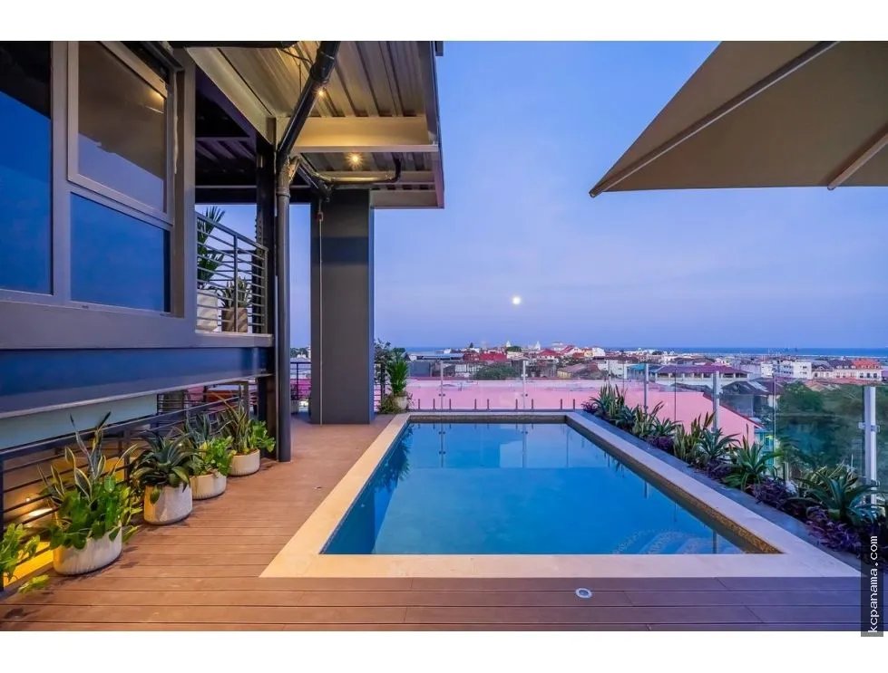 SE VENDE PH CASCO VIEW APARTAMENTOS SANTA ANA CASCO VIEJO