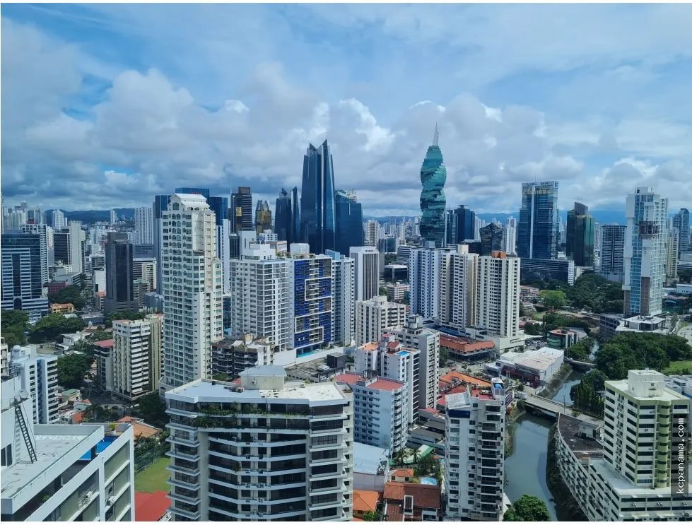 Apartamento à Venda em Avenida Balboa