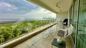 Apartment for sale in Costa del Este