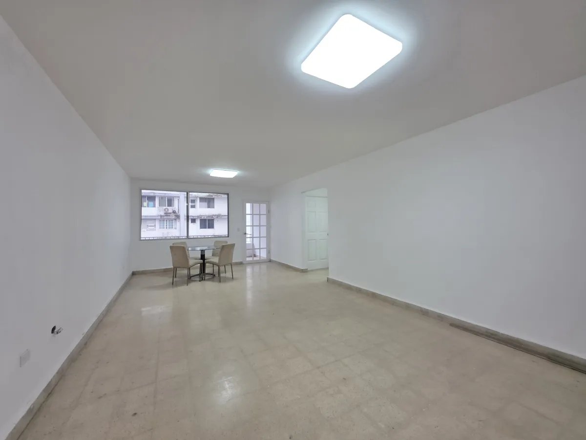 Apartment for sale in PH Azucenas, El Cangrejo