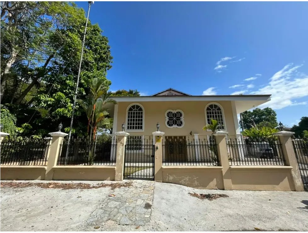 Casa à Venda em Diablo