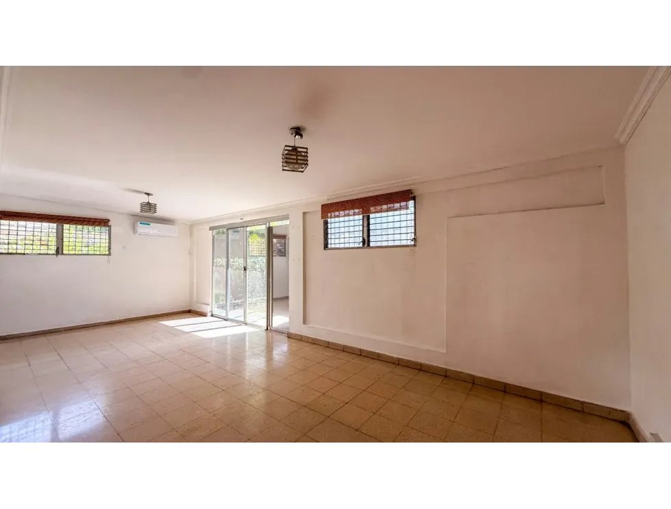 Venta de casa en Chanis. MY