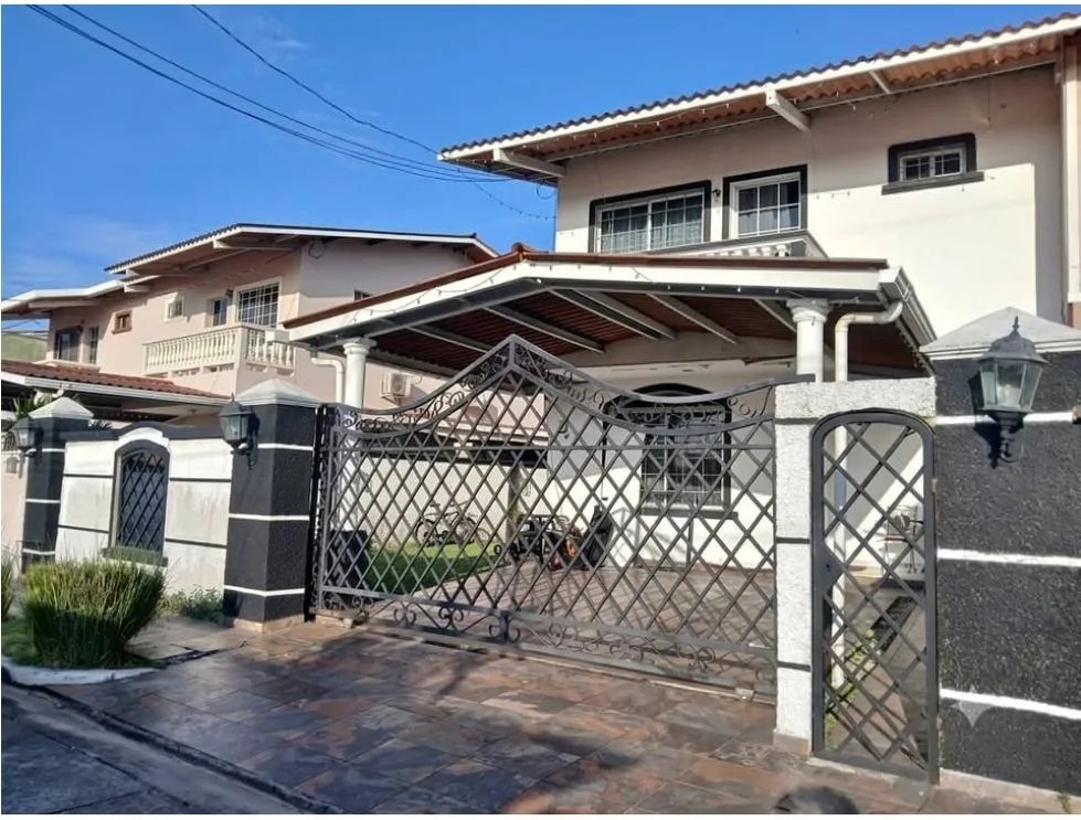 Casa para Alugar em Villa Lucre