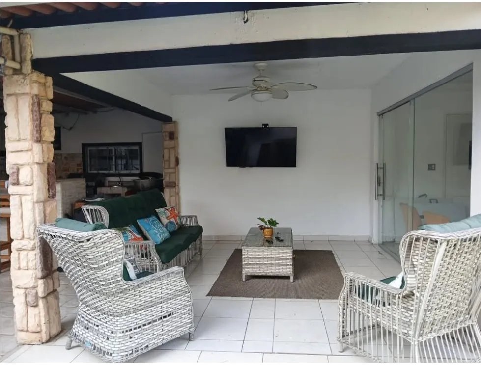 Casa para Alugar em Villa Lucre