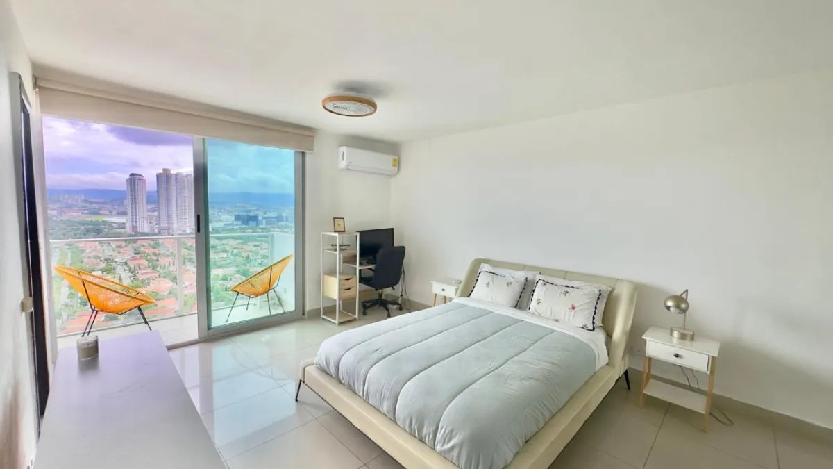 APARTMENT FOR SALE IN PH LATITUDE – COSTA DEL ESTE