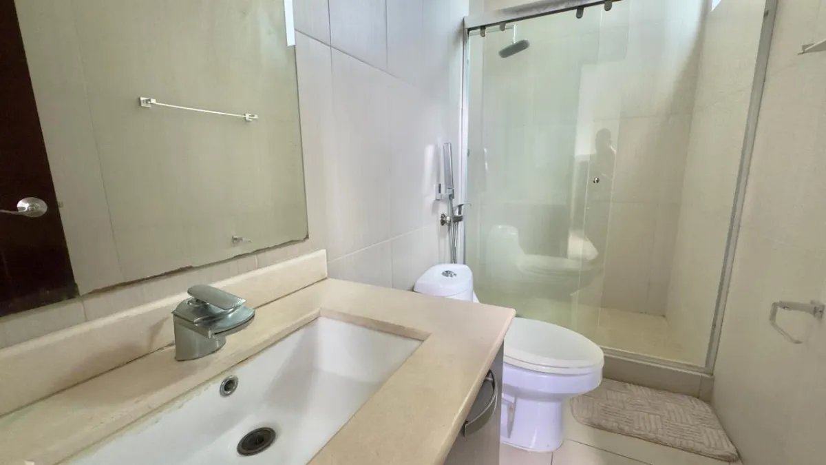 APARTMENT FOR SALE IN PH LATITUDE – COSTA DEL ESTE