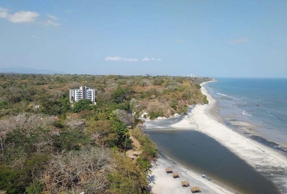 Terreno à Venda em San Carlos