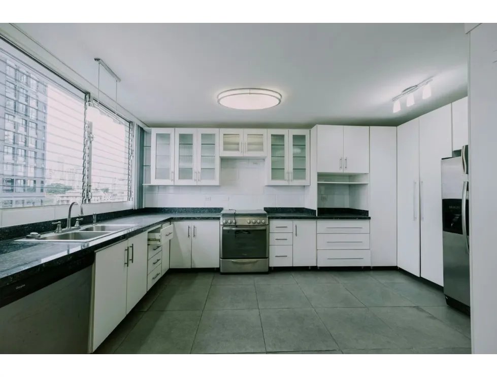 Apartment Rental in PH St. Angelo, Coco del Mar. MY