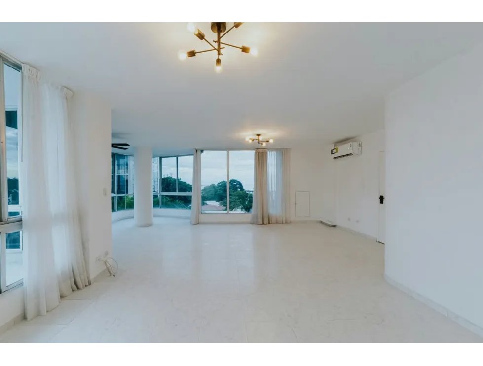 Apartment Rental in PH St. Angelo, Coco del Mar. MY