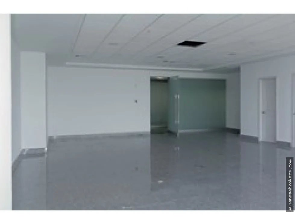 Alquiler de oficinas amobladas en Torre Bicsa, Avenida Balboa