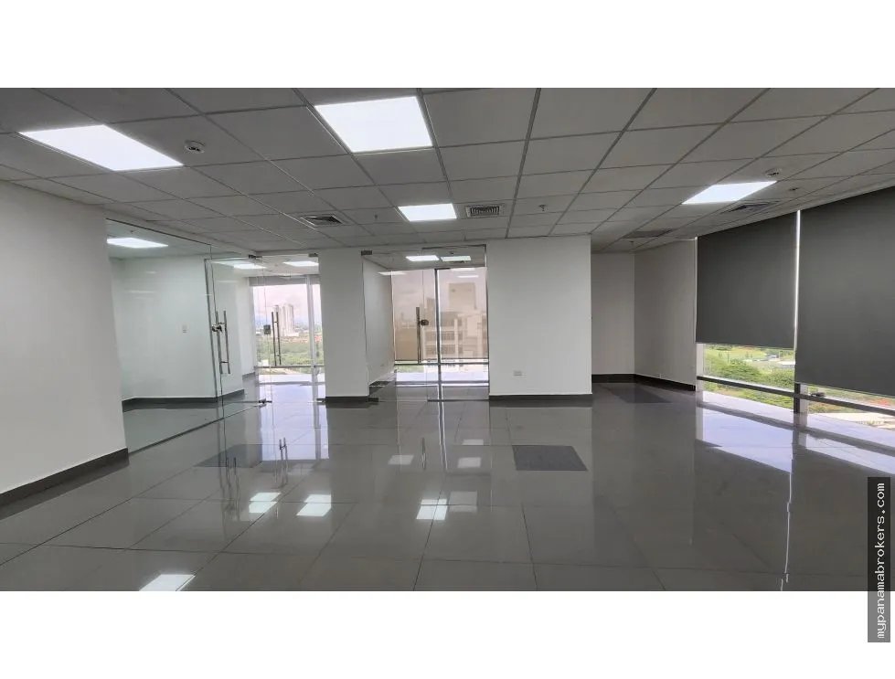 Alquiler de oficina en PH Torre Aseguradora Ancón, Costa del Este