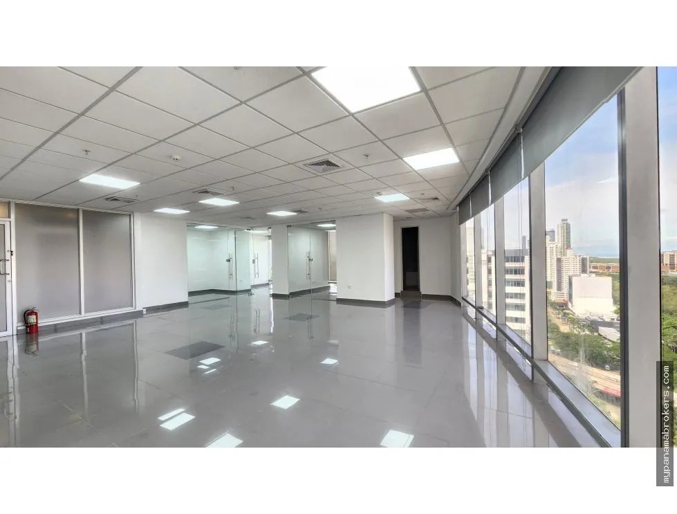 Alquiler de oficina en PH Torre Aseguradora Ancón, Costa del Este
