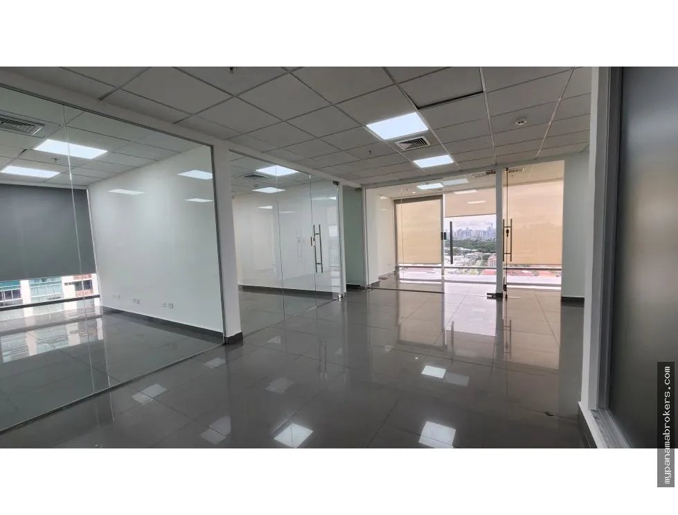 Alquiler de Oficina vacía en PH Torre Aseguradora Ancón