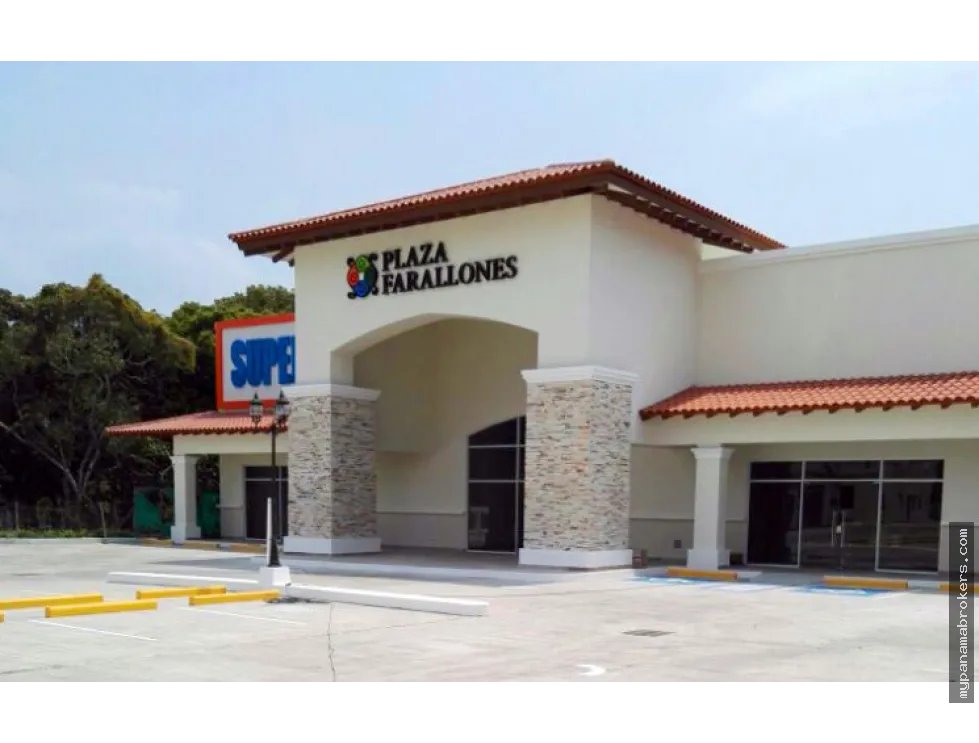 Venta de locales comerciales en Plaza Farallones, Rio Hato, Cocle