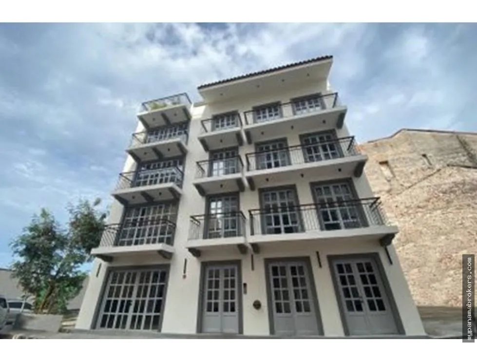 Venta de edificio con Apartamentos para airbnb, Casco Antiguo, Panamá