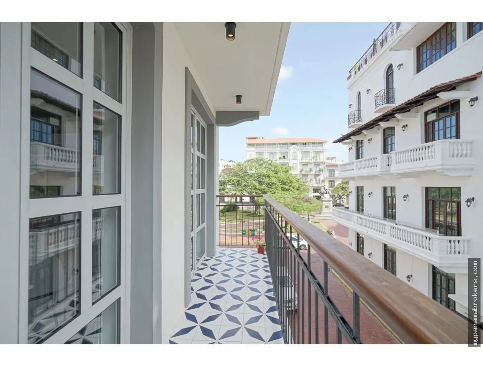 Venta de edificio con Apartamentos para airbnb, Casco Antiguo, Panamá
