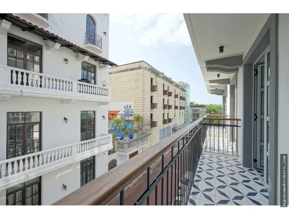 Venta de edificio con Apartamentos para airbnb, Casco Antiguo, Panamá
