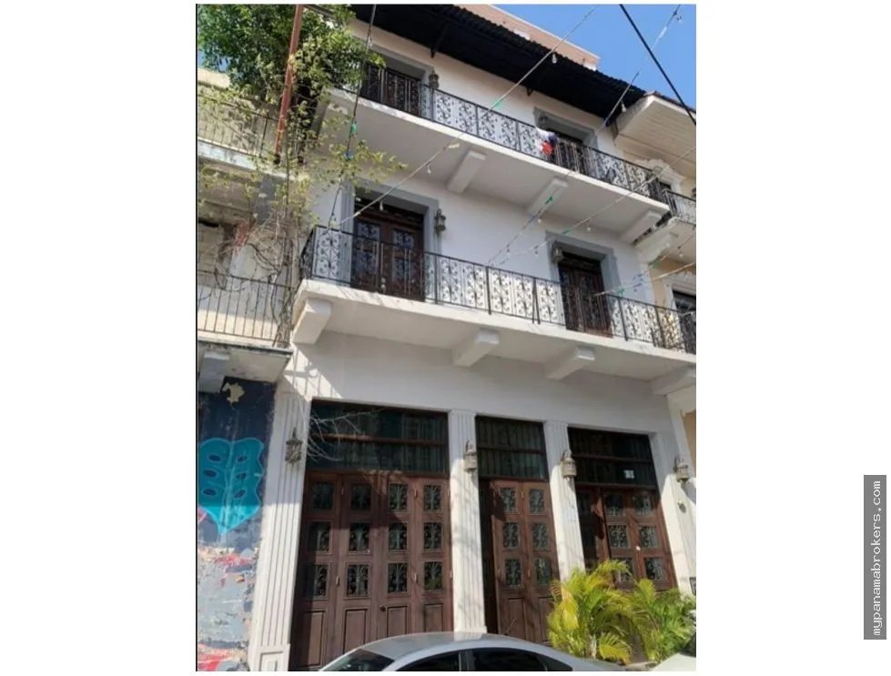 VENTA O ALQUILER DE CASA  COMERCIAL  5 NIVELES, EN CASCO VIEJO, PANAMA