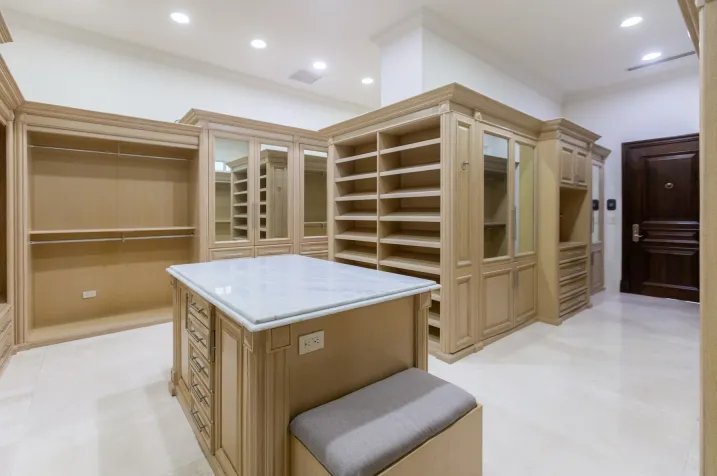 Alquiler o Venta de Apartamento Lujoso en Punta Pacífica