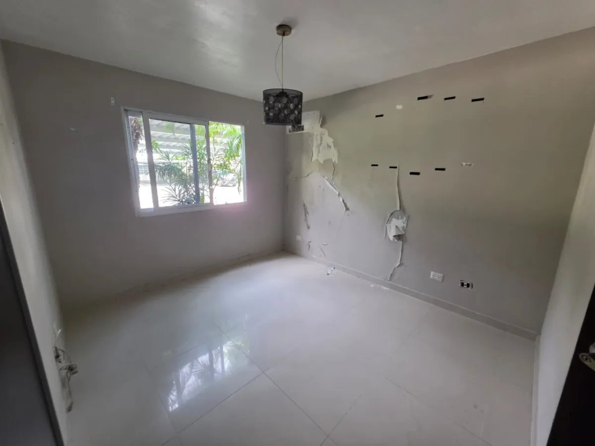 Venta de apartamento en PH Altamira Gardens, Ancón
