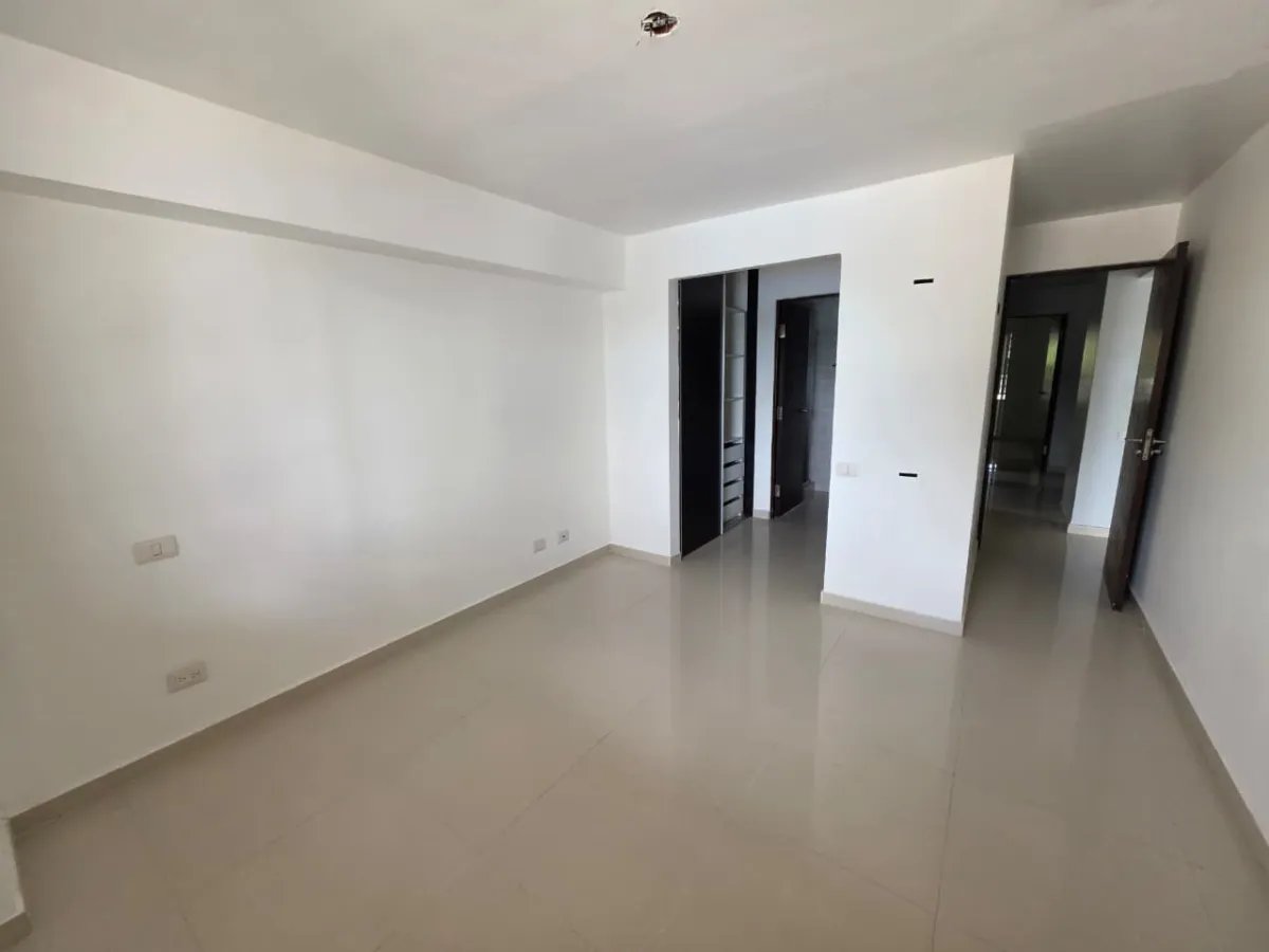 Venta de apartamento en PH Altamira Gardens, Ancón