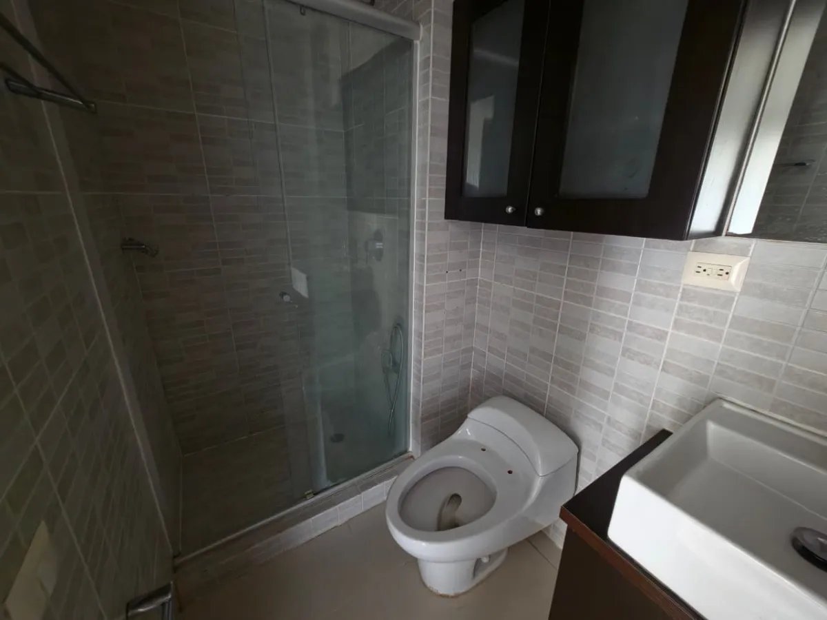 Venta de apartamento en PH Altamira Gardens