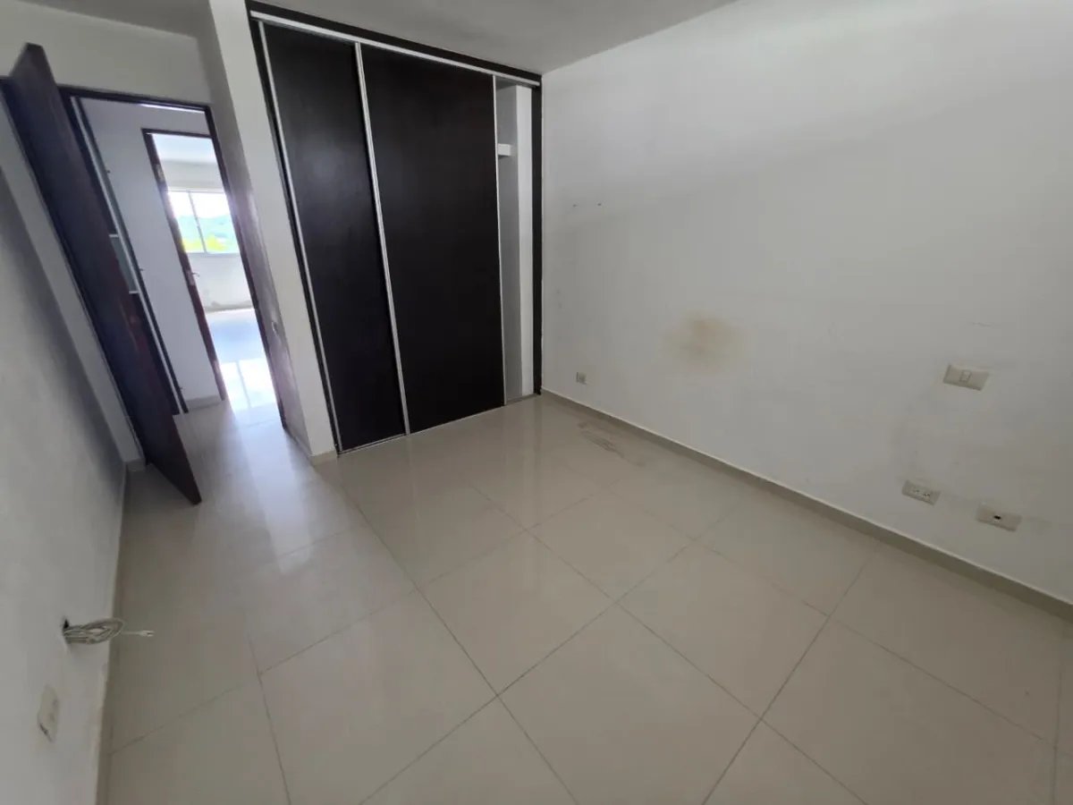 Venta de apartamento en PH Altamira Gardens