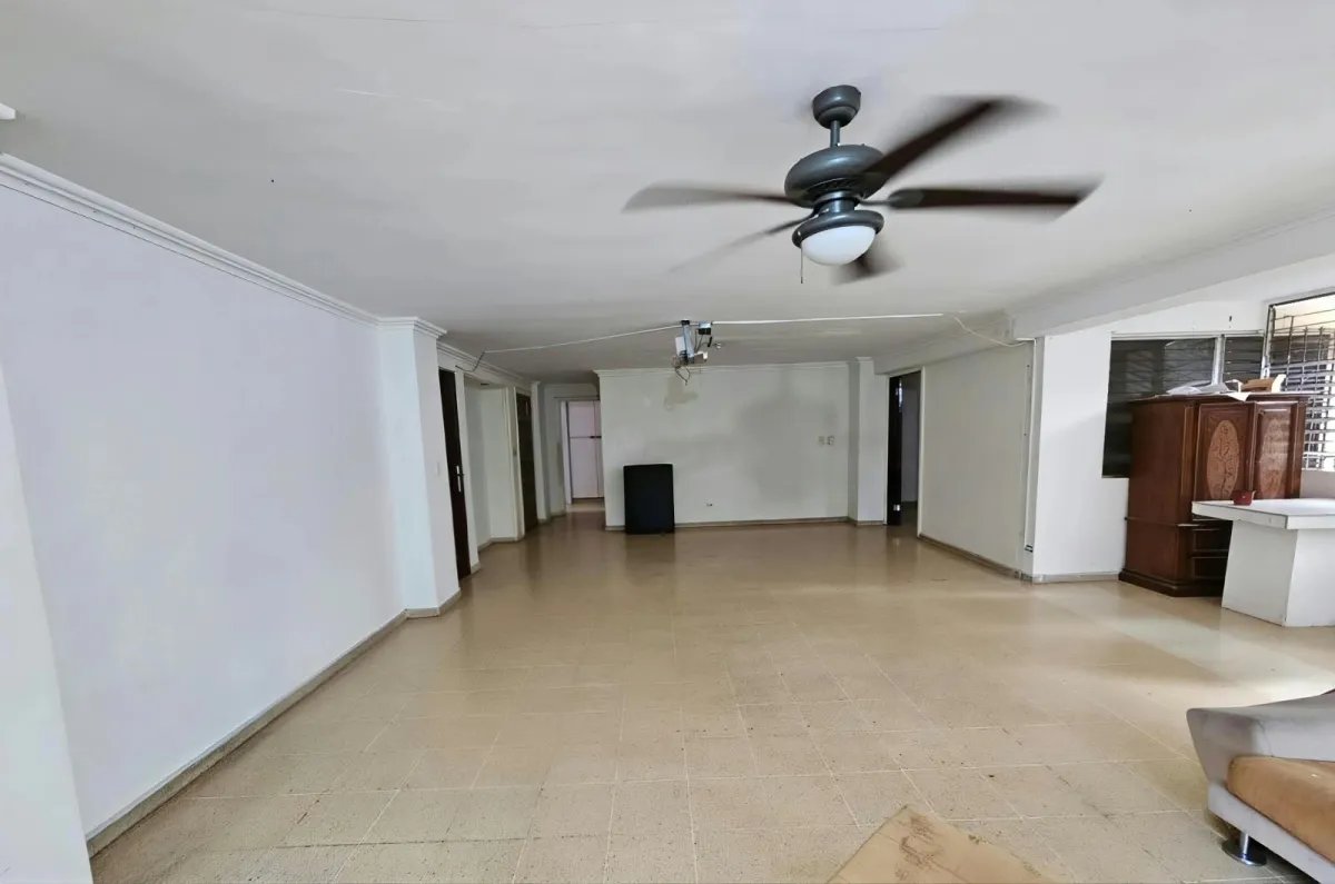 Apartamento à Venda em El Carmen