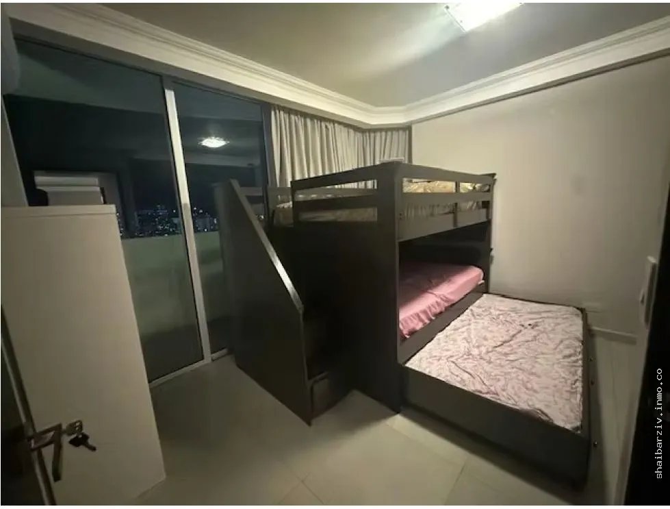 Apartment for Rent with Terrace in Marina Plaza PH - Via Israel