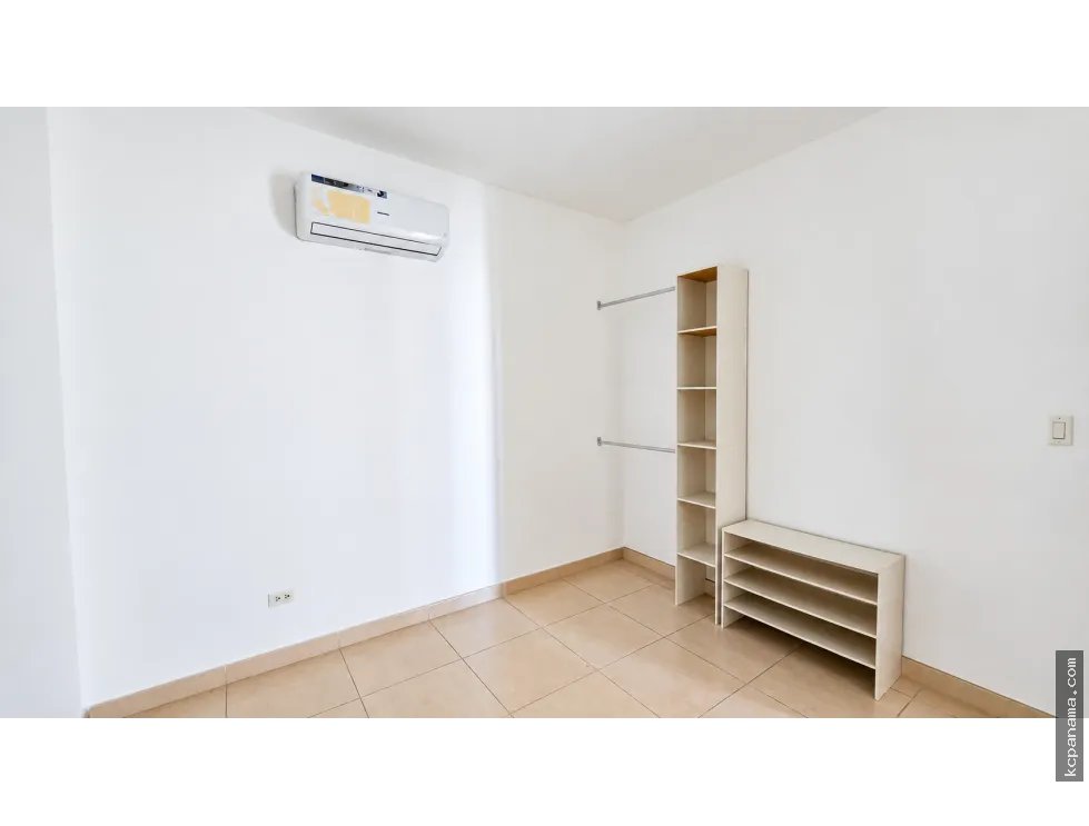 Apartment for Rent on Avenida Balboa | PH White, Ocean View