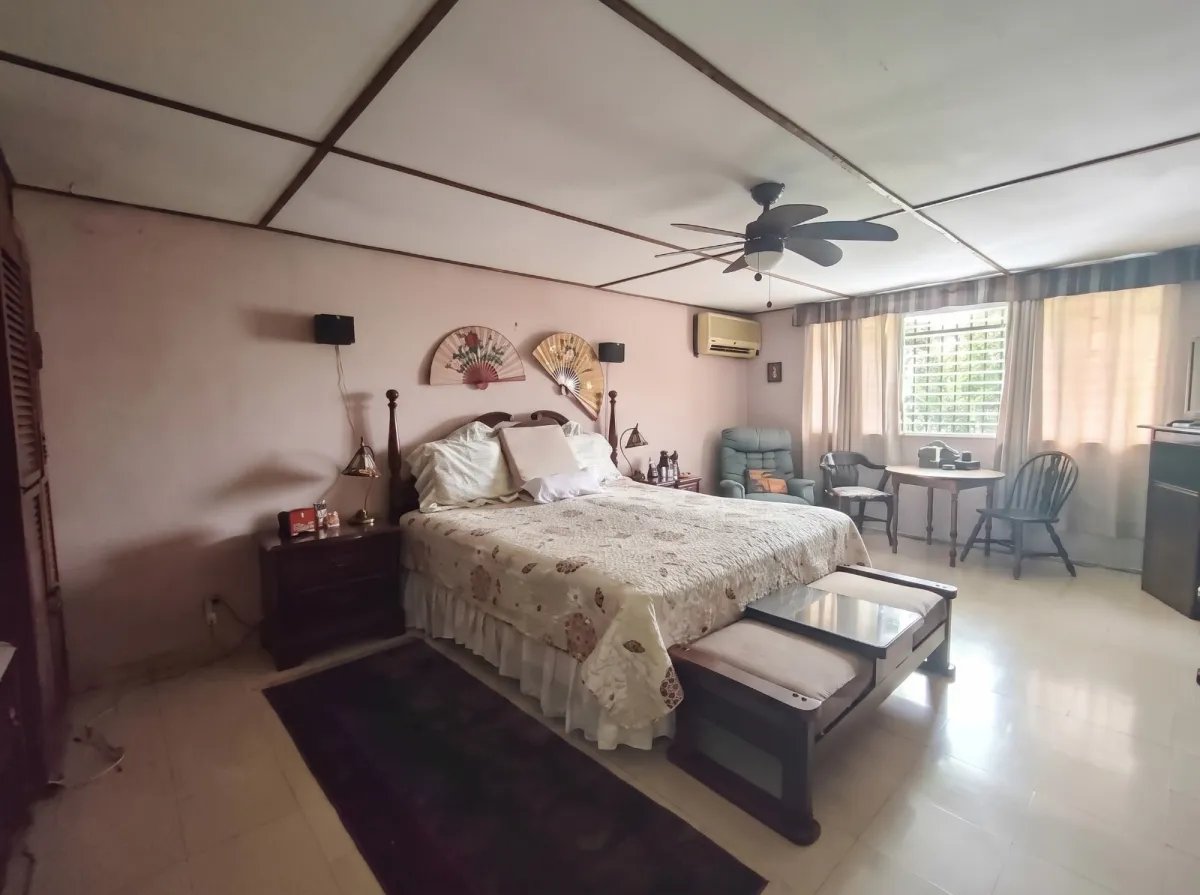 Casa à Venda em La Loma