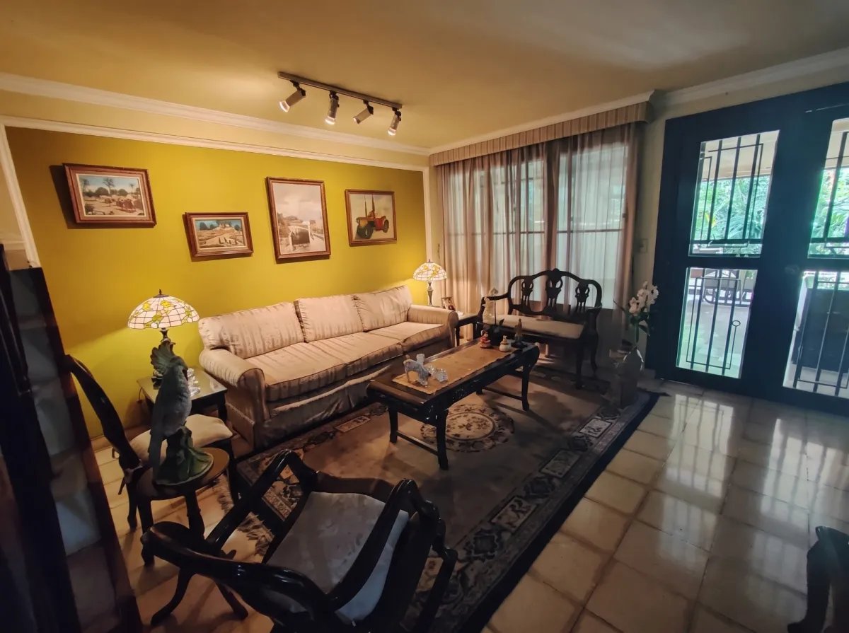 Casa à Venda em La Loma