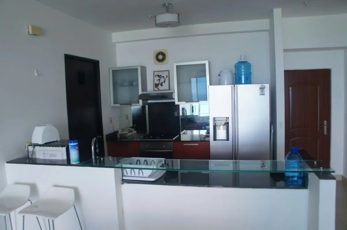 AVE. BALBOA APARTAMENTO AMOBLADO EN ALQUILER