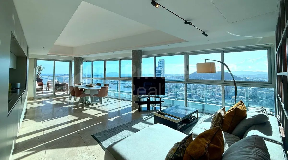 Rental of Modern Apartment in P.H. Yacht Club, Avenida Balboa