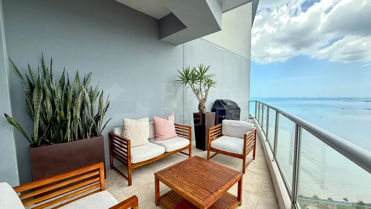 Rental of Modern Apartment in P.H. Yacht Club, Avenida Balboa