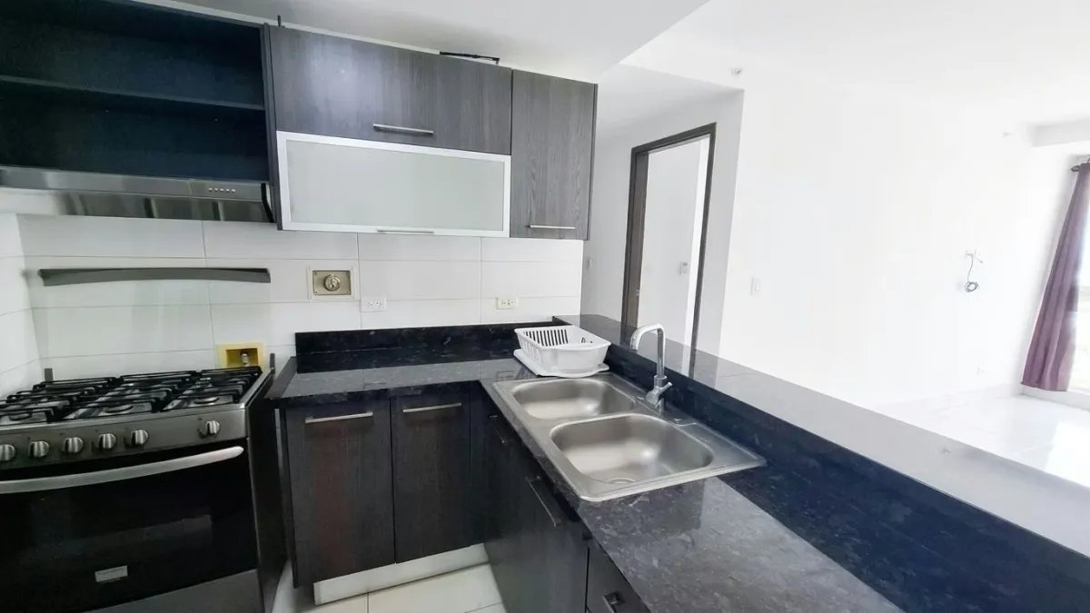 PLAZA EDISON APARTAMENTO EN ALQUILER