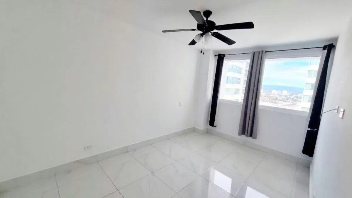 PLAZA EDISON APARTAMENTO EN ALQUILER