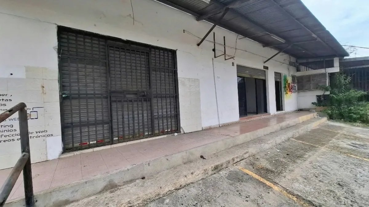 CIUDAD BOLIVAR LOCAL COMERCIAL EN VENTA